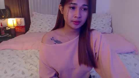 Snapshot of infernoglow_vex chatting on November 2025 08:43:01 PM Ms. Vex online show from November 2025 08:43:01 PM