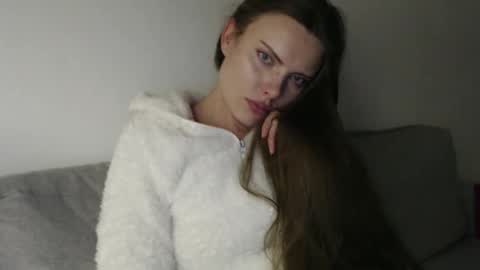 Sweet girl online show from December 2025 09:11:01 PM