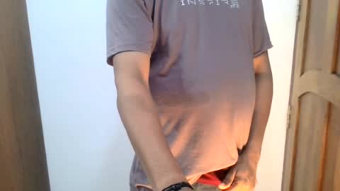 Snapshot of ingloriousuncut chatting on July 2026 05:27:01 PM Inglorious Hairy Uncut online show from July 2026 05:27:01 PM
