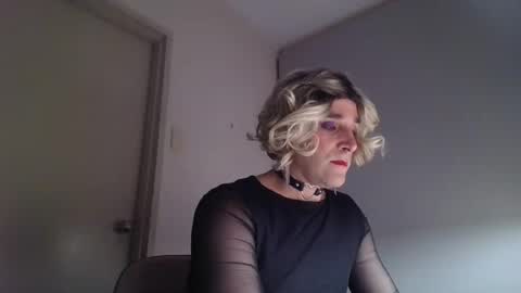 Snapshot of ingridsissy chatting on July 2026 10:00:01 AM ingridsissy online show from July 2026 10:00:01 AM