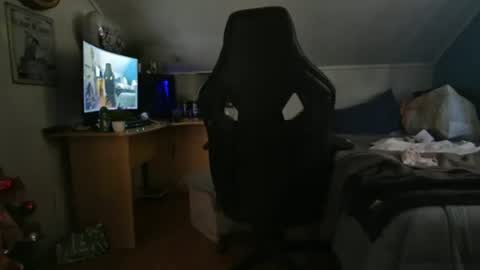 Snapshot of inmortal789 chatting on March 2026 12:10:01 PM Femboy online show from March 2026 12:10:01 PM