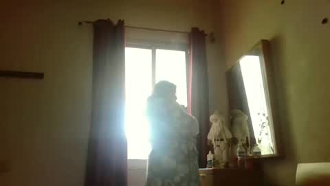 inna46_ online show from December 2025 11:51:01 AM