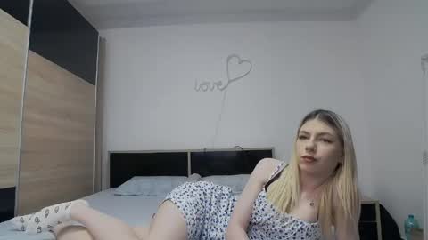 innocentangel2 online show from May 2026 07:11:02 PM