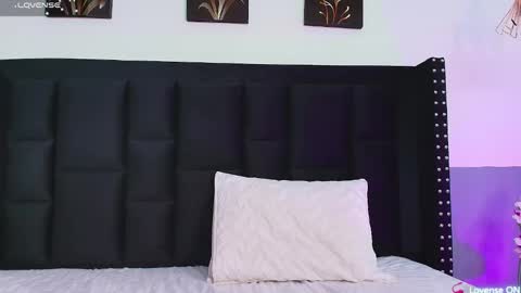 SELENA  online show from December 2024 03:17:02 PM