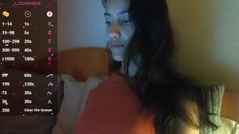 Laroa online show from February 2025 12:37:01 AM