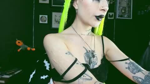   SANIA  online show from February 2025 07:21:01 PM