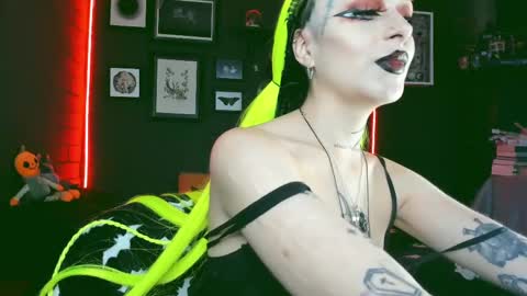   SANIA  online show from March 2025 03:48:02 PM