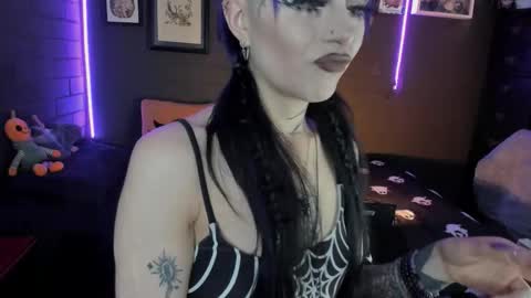   SANIA  online show from September 2025 05:14:02 PM