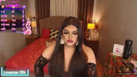 Snapshot of insatiablesexqueen chatting on November 2025 05:07:02 AM tasha online show from November 2025 05:07:02 AM