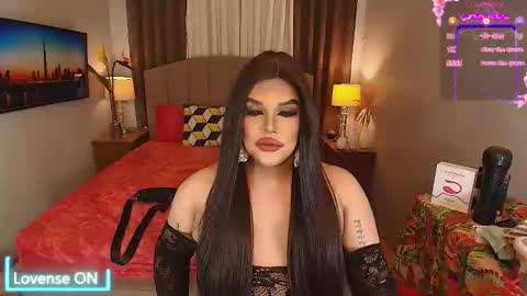 Snapshot of insatiablesexqueen chatting on November 2025 04:48:02 AM tasha online show from November 2025 04:48:02 AM