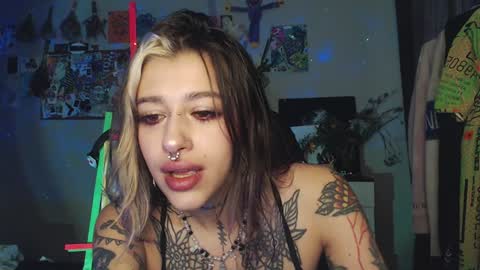 Snapshot of insunnity666 chatting on December 2024 10:45:02 AM Insunnity666 online show from December 2024 10:45:02 AM