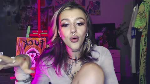 Snapshot of insunnity666 chatting on December 2024 01:10:01 AM Insunnity666 online show from December 2024 01:10:01 AM