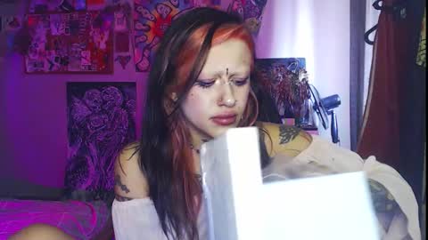 Snapshot of insunnity666 chatting on October 2025 08:43:01 AM Insunnity666 online show from October 2025 08:43:01 AM