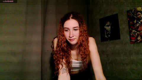 Snapshot of internetsexplorer chatting on June 2026 10:42:01 PM Bernadette Join online show from June 2026 10:42:01 PM