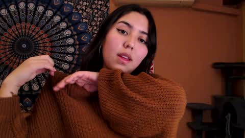 Snapshot of intimatetales chatting on December 2024 10:43:02 PM Africa online show from December 2024 10:43:02 PM