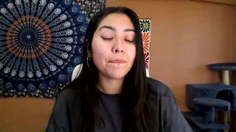 Snapshot of intimatetales chatting on November 2025 10:59:01 AM Africa online show from November 2025 10:59:01 AM