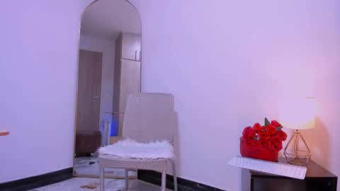 Pantyhose Queen online show from October 2025 07:59:01 PM