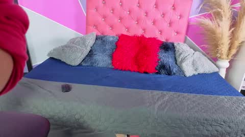 Snapshot of invincible200 chatting on October 2025 02:36:01 PM invincible200 online show from October 2025 02:36:01 PM