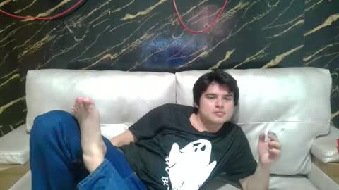 Snapshot of invincible200 chatting on December 2025 03:17:01 PM invincible200 online show from December 2025 03:17:01 PM