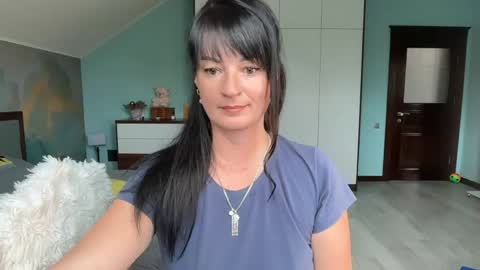 Snapshot of iracherrynow chatting on June 2026 08:02:02 AM iracherrynow online show from June 2026 08:02:02 AM