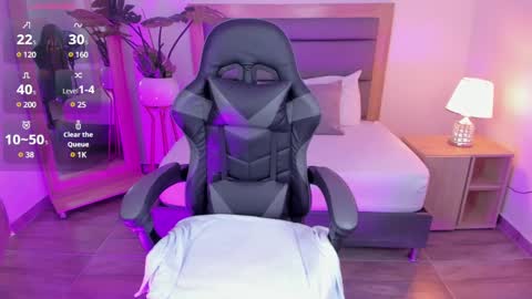 Snapshot of irantzu_hank chatting on January 2025 12:39:01 PM Irantzu online show from January 2025 12:39:01 PM