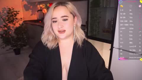 Irena Barr online show from September 2025 07:58:02 PM