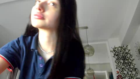 Snapshot of irenevon chatting on January 2025 05:15:02 AM Ir s room online show from January 2025 05:15:02 AM