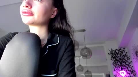 Snapshot of irenevon chatting on February 2025 05:59:01 AM Ir s room online show from February 2025 05:59:01 AM