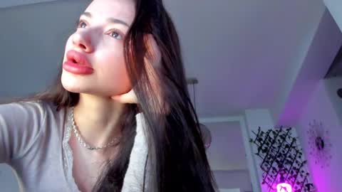 Snapshot of irenevon chatting on February 2025 05:42:02 AM Ir s room online show from February 2025 05:42:02 AM