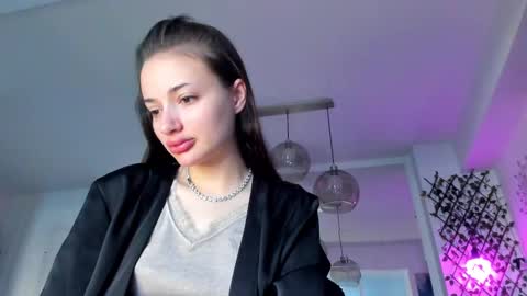 Snapshot of irenevon chatting on March 2025 05:29:02 AM Ir s room online show from March 2025 05:29:02 AM