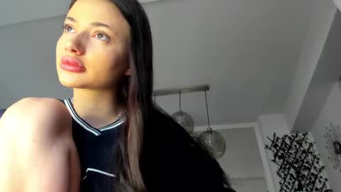 Snapshot of irenevon chatting on March 2025 05:35:01 AM Ir s room online show from March 2025 05:35:01 AM