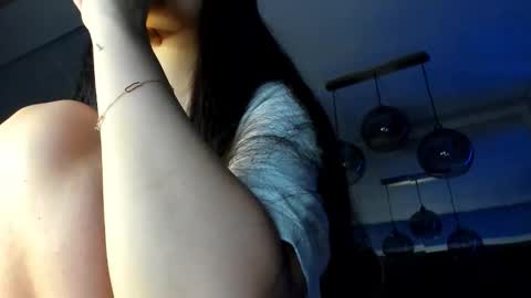 Snapshot of irenevon chatting on October 2025 02:56:01 AM Ir s room online show from October 2025 02:56:01 AM