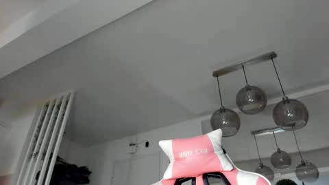 Snapshot of irenevon chatting on October 2025 04:53:02 AM Ir s room online show from October 2025 04:53:02 AM