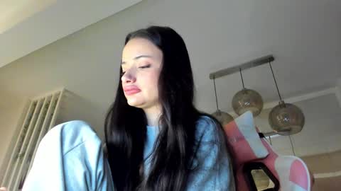 Snapshot of irenevon chatting on November 2025 04:34:02 AM Ir s room online show from November 2025 04:34:02 AM