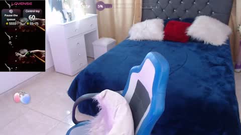 Irina Russo online show from February 2025 01:11:01 PM