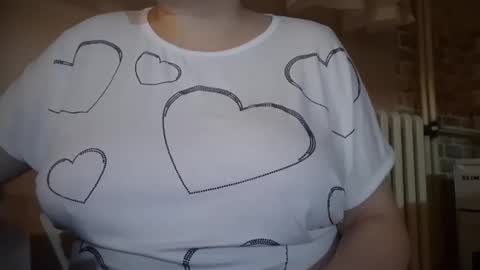 Snapshot of irinnak chatting on December 2025 06:35:02 PM IrinnaK online show from December 2025 06:35:02 PM