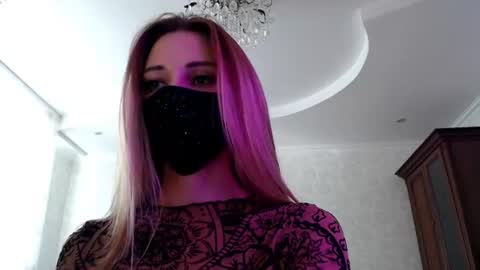 Lily online show from June 2026 03:36:01 PM
