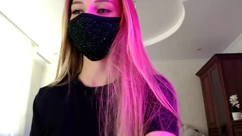 Lily online show from July 2026 03:18:02 PM