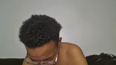 iris_love_2 online show from February 2025 09:12:02 AM