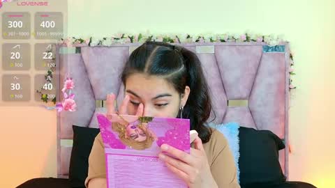 Snapshot of iris_mandarinne chatting on June 2026 05:13:02 PM Iris online show from June 2026 05:13:02 PM
