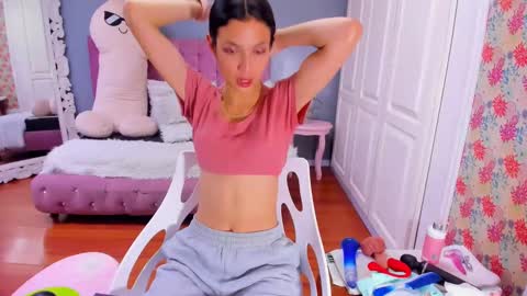 Snapshot of iris_stone_ chatting on January 2025 07:29:01 PM Iris online show from January 2025 07:29:01 PM