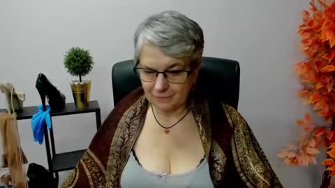 I R I S online show from January 2025 10:58:02 AM