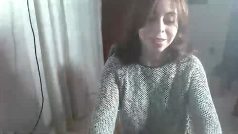 irisarellano_ online show from May 2026 01:18:02 PM