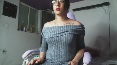 Camilla online show from January 2025 11:45:01 PM