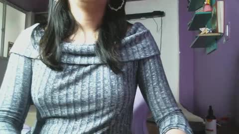 Camilla online show from March 2025 01:21:01 PM