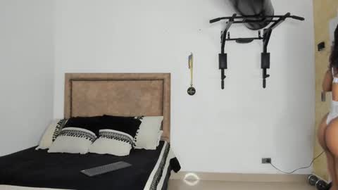 Snapshot of irisfit chatting on October 2025 11:25:01 AM Iris Fit online show from October 2025 11:25:01 AM