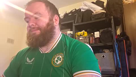 twitter theirishman205 online show from December 2025 12:57:02 PM