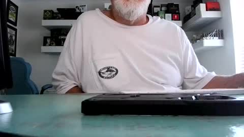 Irishdudelove online show from September 2025 12:17:01 PM