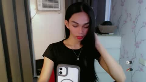 IRISH AND TRIXIE online show from April 2026 02:53:02 AM