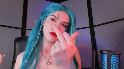 Miss Iris Fansly Miss Iris new inst.  online show from December 2024 07:29:02 AM